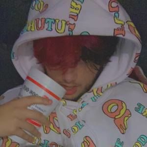 Meet your Posher, Devin